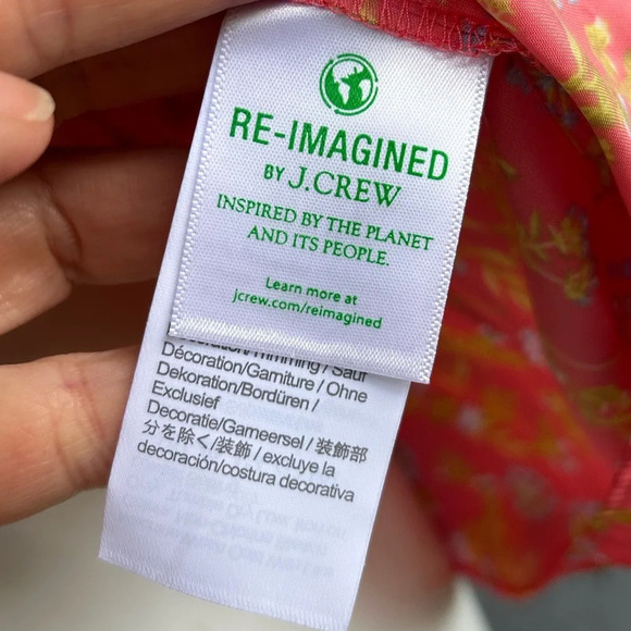 J Crew Smocked featherweight satin tank top, BNWT, size M - Picture 7 of 10